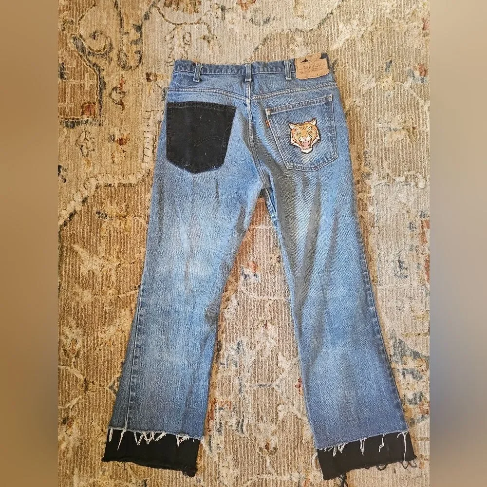 Vintage one of a kind custom Levi's. Sz 33